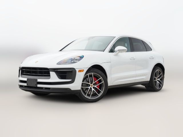 2022 Porsche Macan S