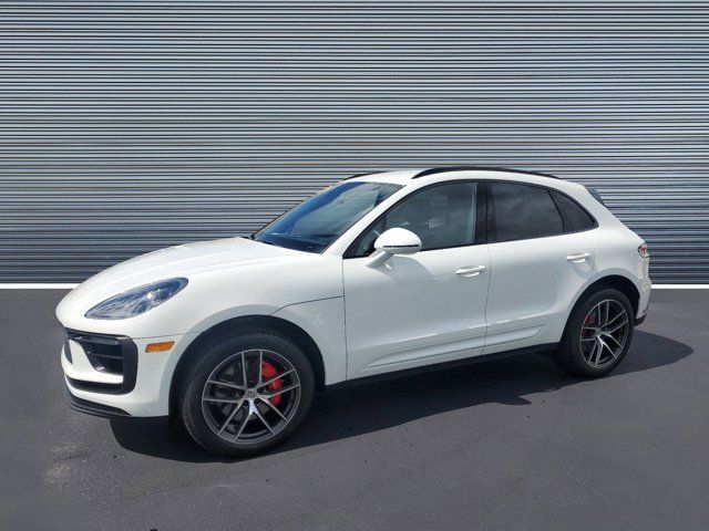 2022 Porsche Macan S