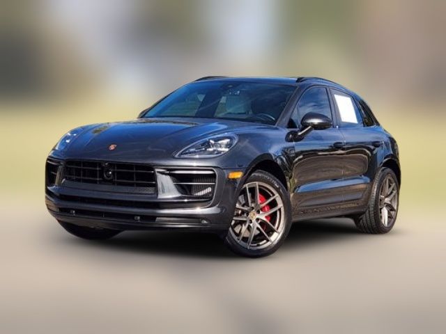 2022 Porsche Macan S