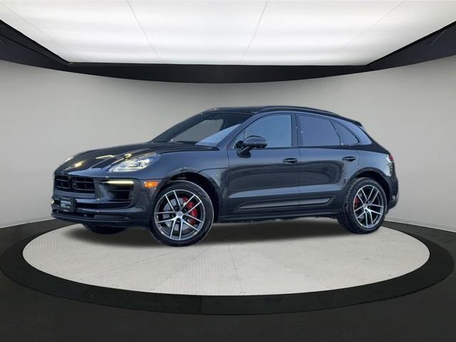 2022 Porsche Macan S