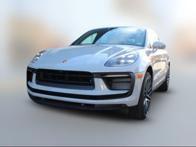 2022 Porsche Macan S