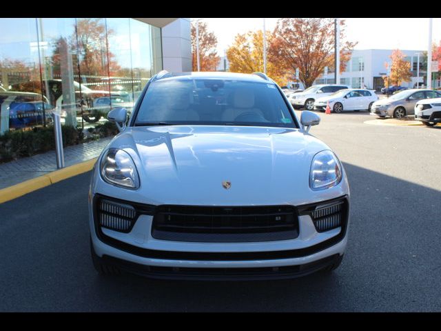 2022 Porsche Macan S