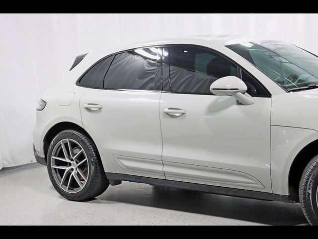 2022 Porsche Macan S