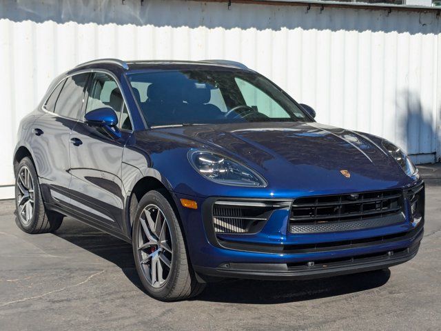 2022 Porsche Macan S