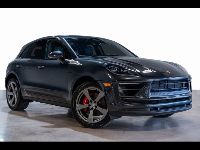 2022 Porsche Macan S