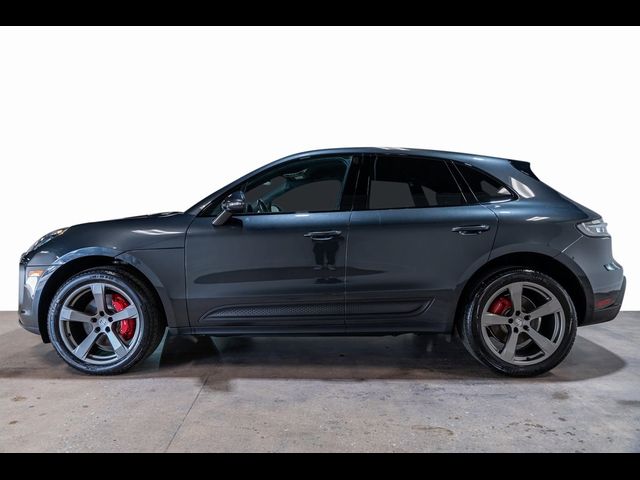 2022 Porsche Macan S