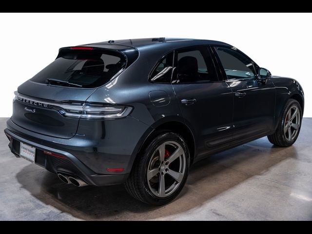 2022 Porsche Macan S