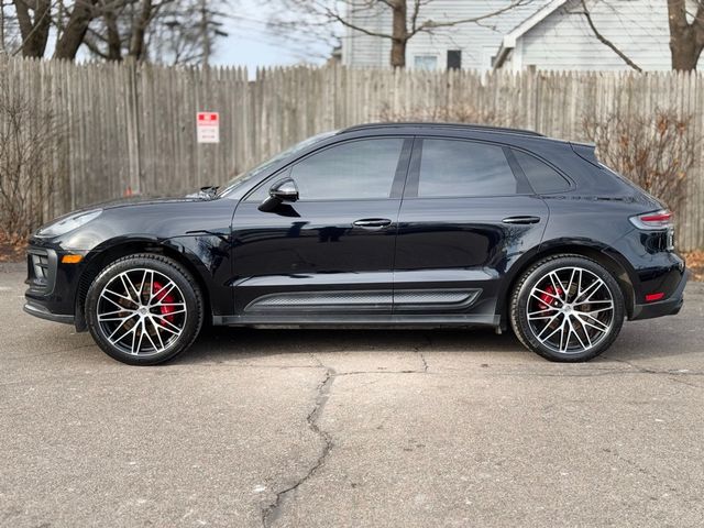 2022 Porsche Macan S