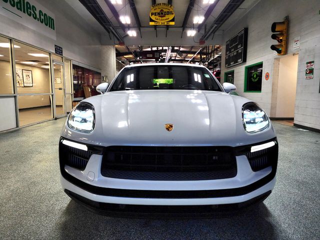 2022 Porsche Macan S
