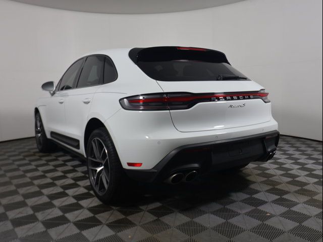 2022 Porsche Macan S