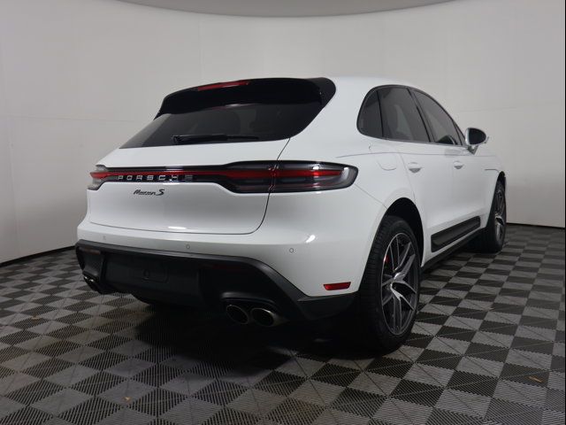 2022 Porsche Macan S