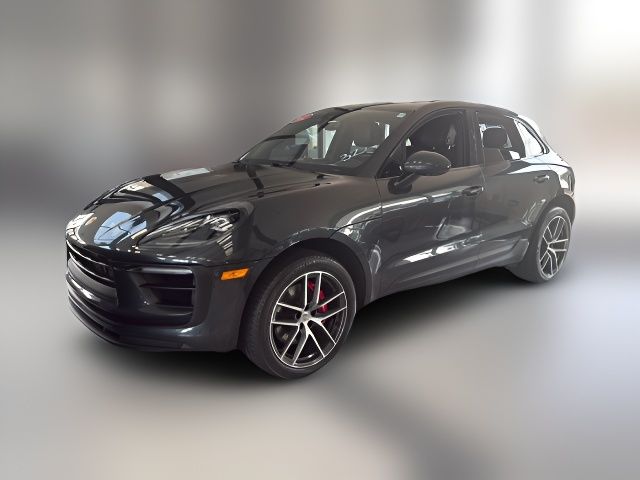 2022 Porsche Macan S