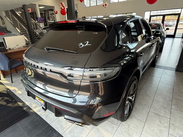 2022 Porsche Macan S