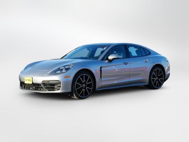 2022 Porsche Panamera 4