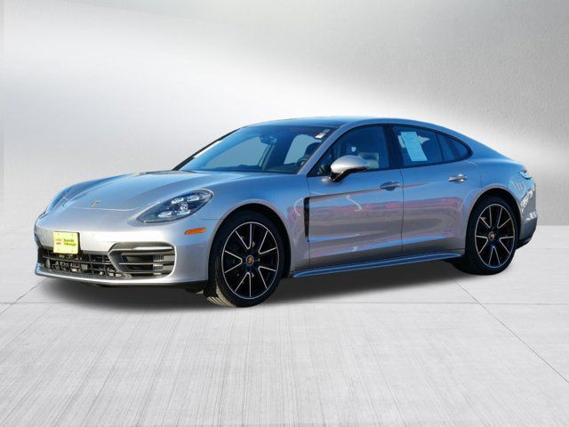 2022 Porsche Panamera 4