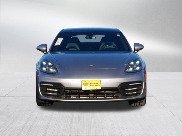 2022 Porsche Panamera 4