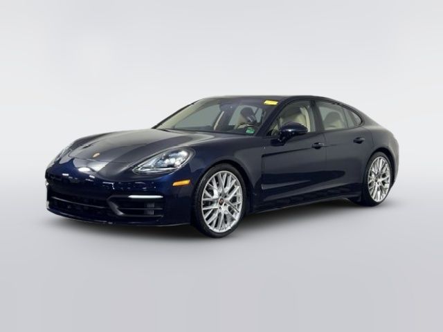 2022 Porsche Panamera 4