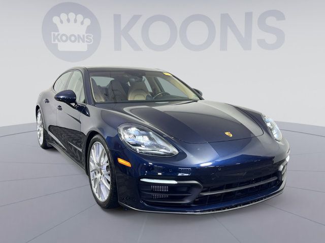2022 Porsche Panamera 4
