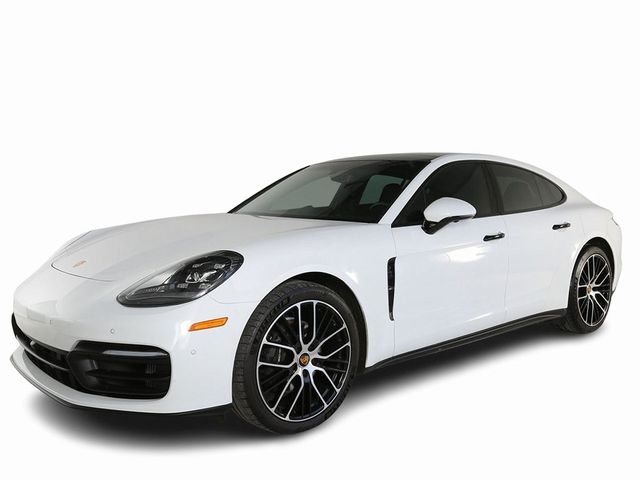 2022 Porsche Panamera 4