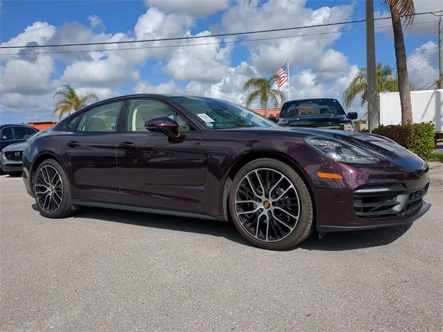 2022 Porsche Panamera 4