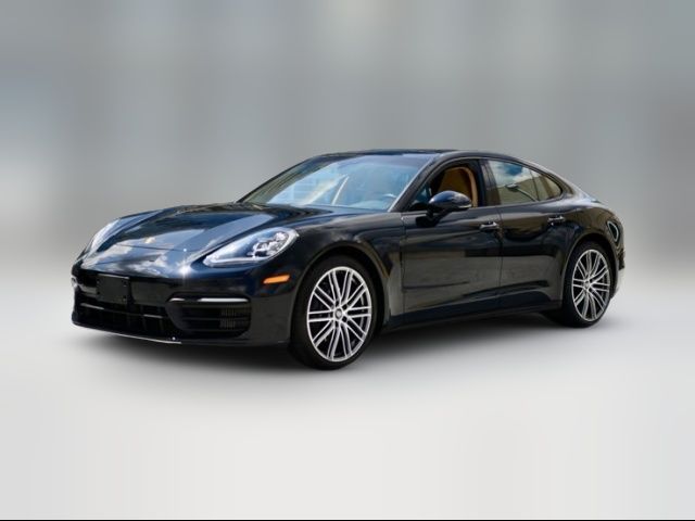 2022 Porsche Panamera 4