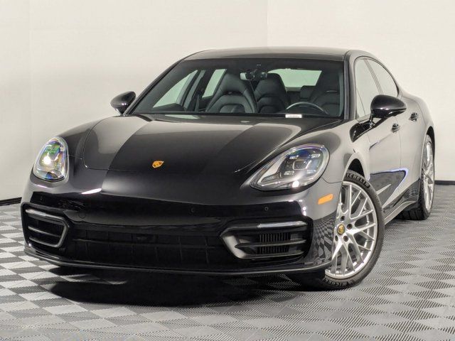 2022 Porsche Panamera 