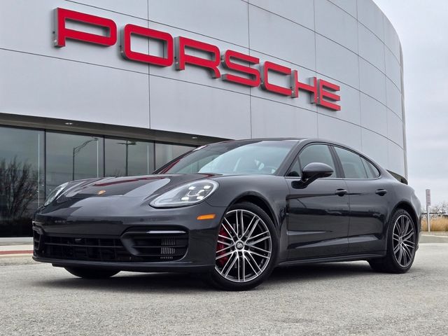 2022 Porsche Panamera 4S