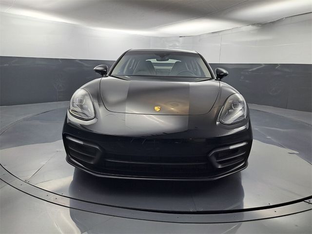 2022 Porsche Panamera 4S