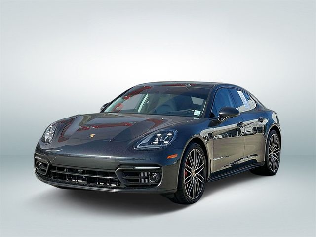 2022 Porsche Panamera 4S