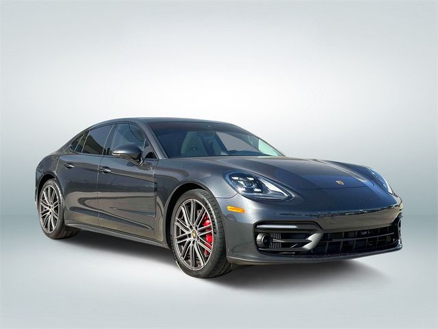 2022 Porsche Panamera 4S