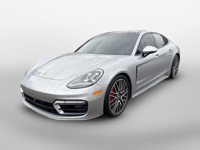 2022 Porsche Panamera 4S