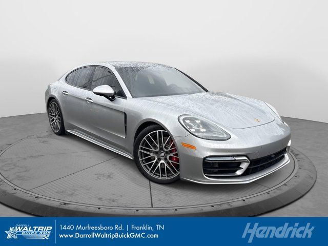 2022 Porsche Panamera 4S