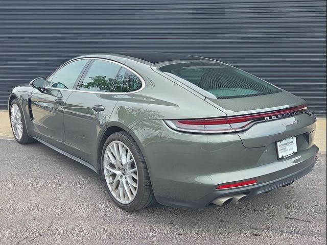 2022 Porsche Panamera 4S