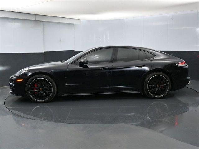 2022 Porsche Panamera 4S