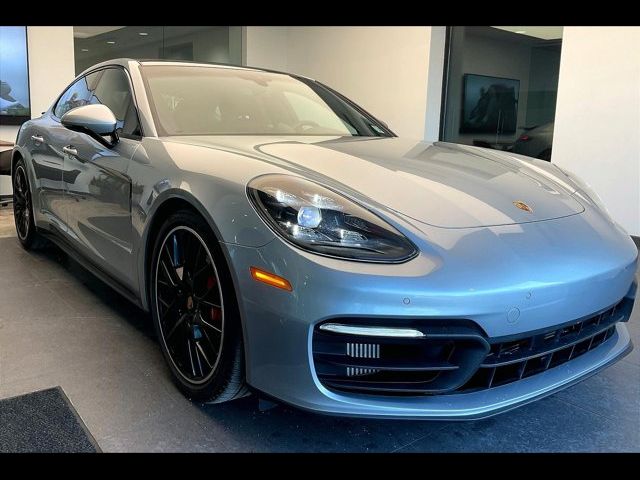 2022 Porsche Panamera 4S