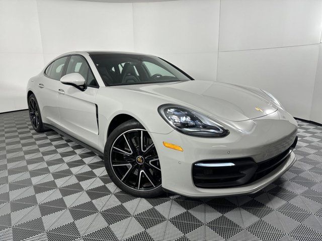 2022 Porsche Panamera 4S