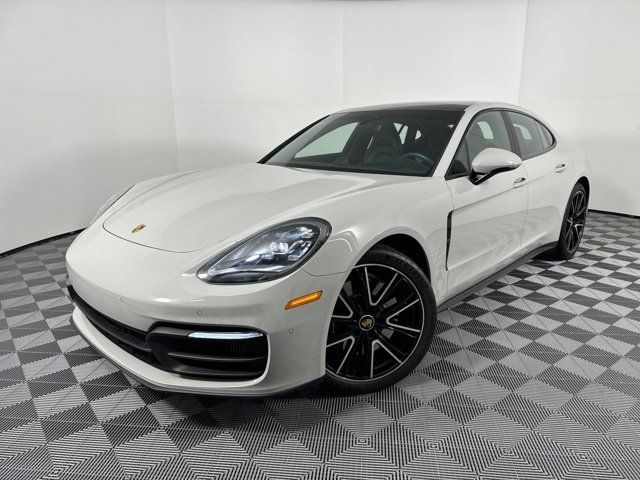 2022 Porsche Panamera 4S