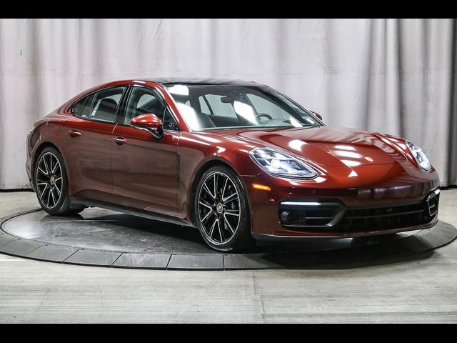 2022 Porsche Panamera 4S