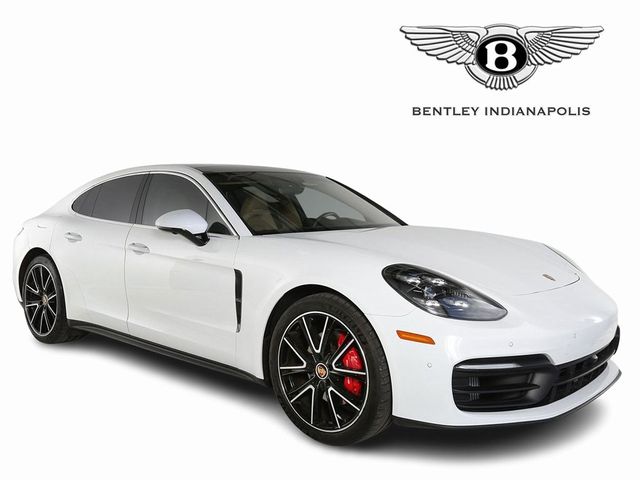 2022 Porsche Panamera 4S