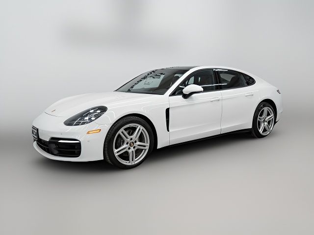 2022 Porsche Panamera 4