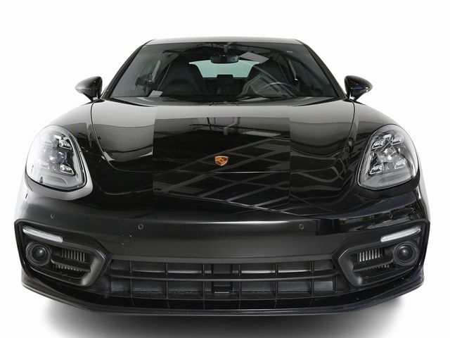 2022 Porsche Panamera 4 Platinum Edition