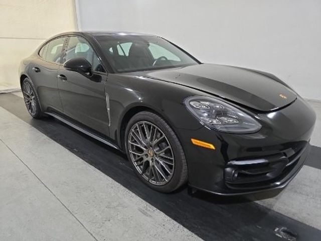 2022 Porsche Panamera 4 Platinum Edition