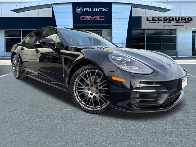 2022 Porsche Panamera 4 Platinum Edition