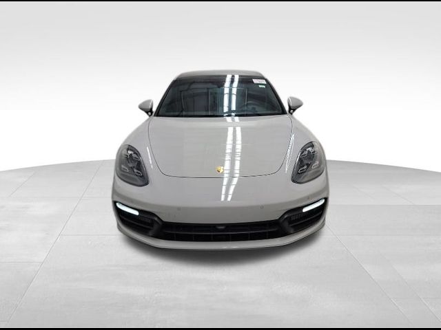 2022 Porsche Panamera 4 Platinum Edition