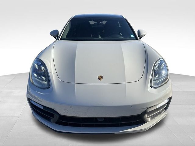 2022 Porsche Panamera 4 Platinum Edition