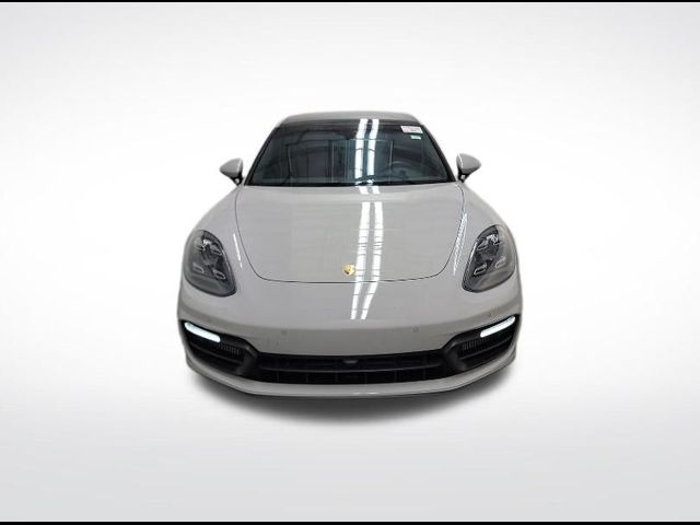 2022 Porsche Panamera 4 Platinum Edition