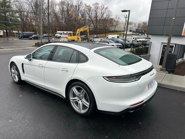 2022 Porsche Panamera 4 Platinum Edition