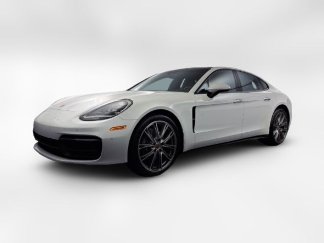 2022 Porsche Panamera Base