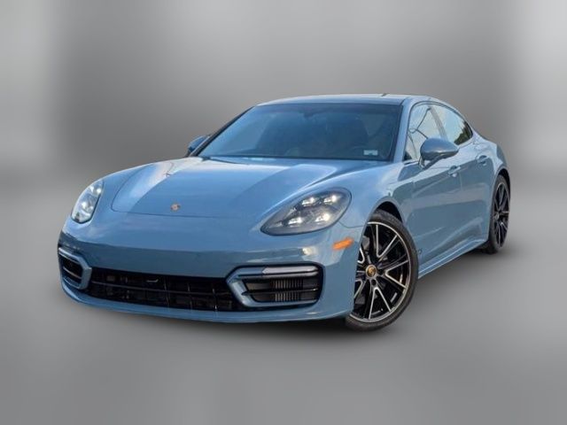 2022 Porsche Panamera GTS