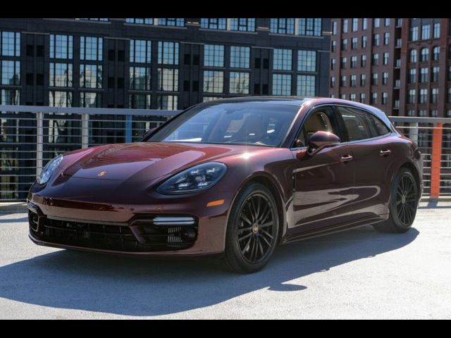 2022 Porsche Panamera GTS